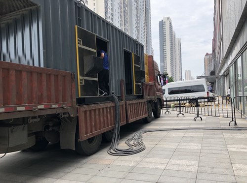 南皮冷却液不足的情况下如何检查柴油发电机组？